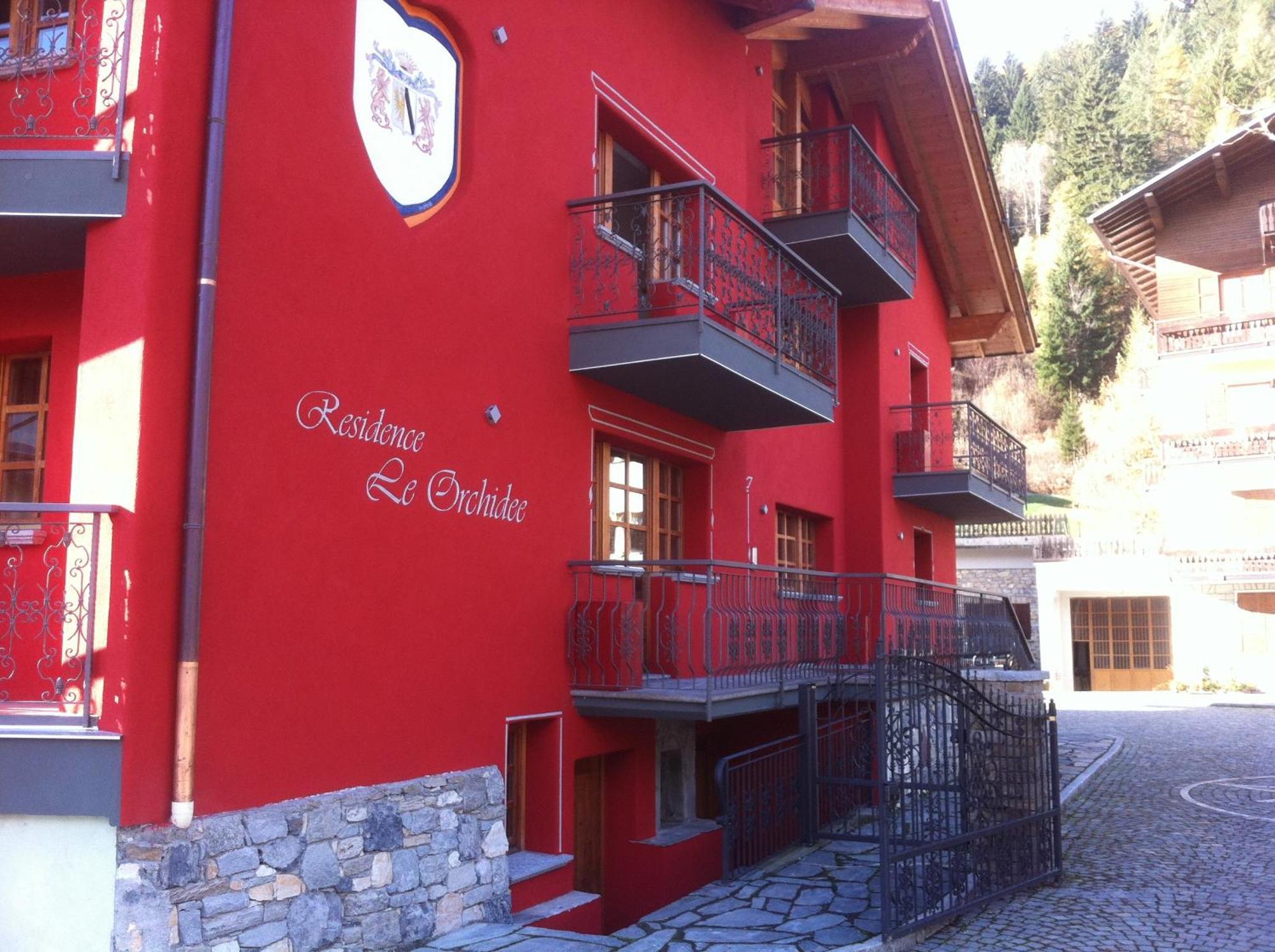 Residence Le Orchidee Bormio Bagian luar foto